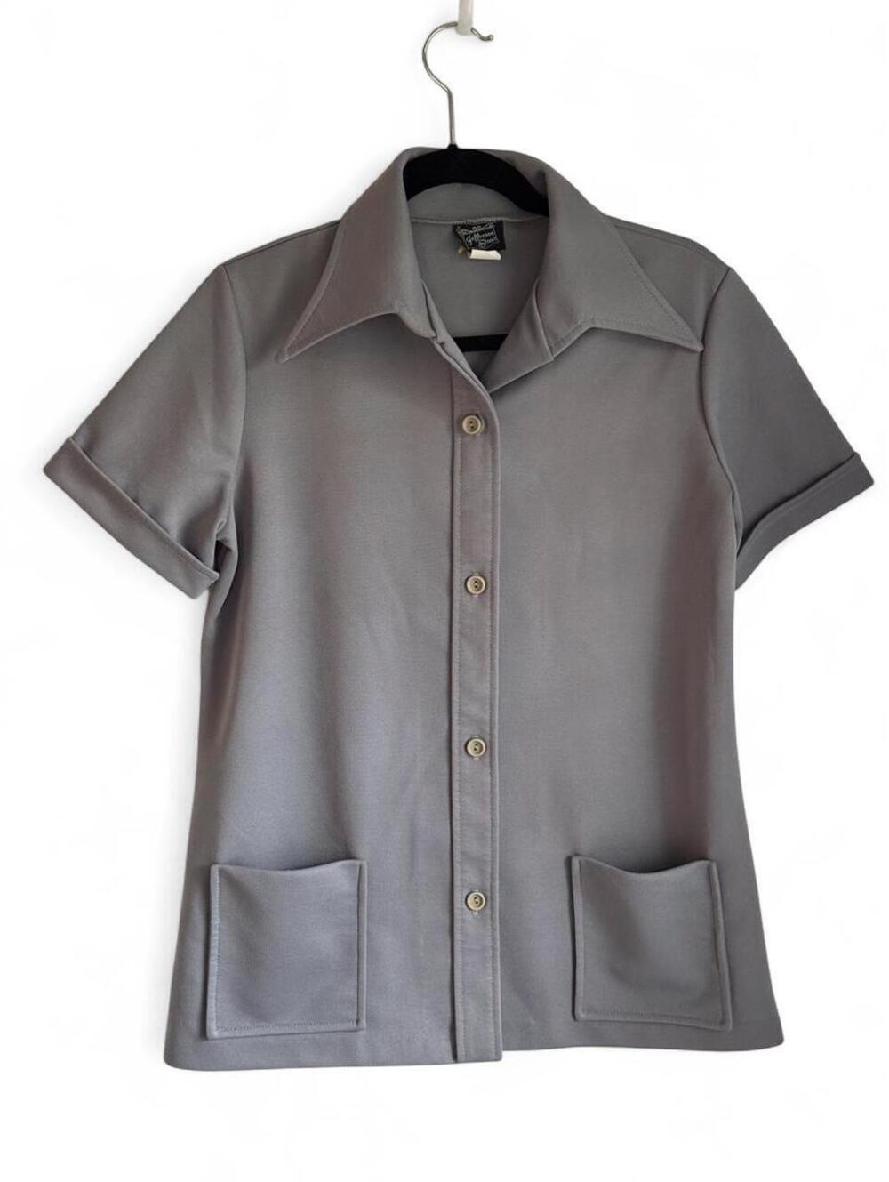 Vintage Jefferson Street Women’s S Gray Short Sleeve Button Front Blouse